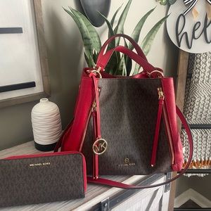 Michael Kors Brooklyn Crimson Set